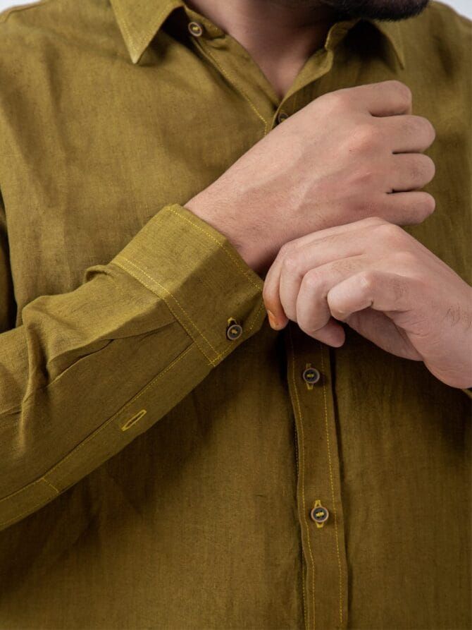 Linen Solid Shirt In Olive - Image 5